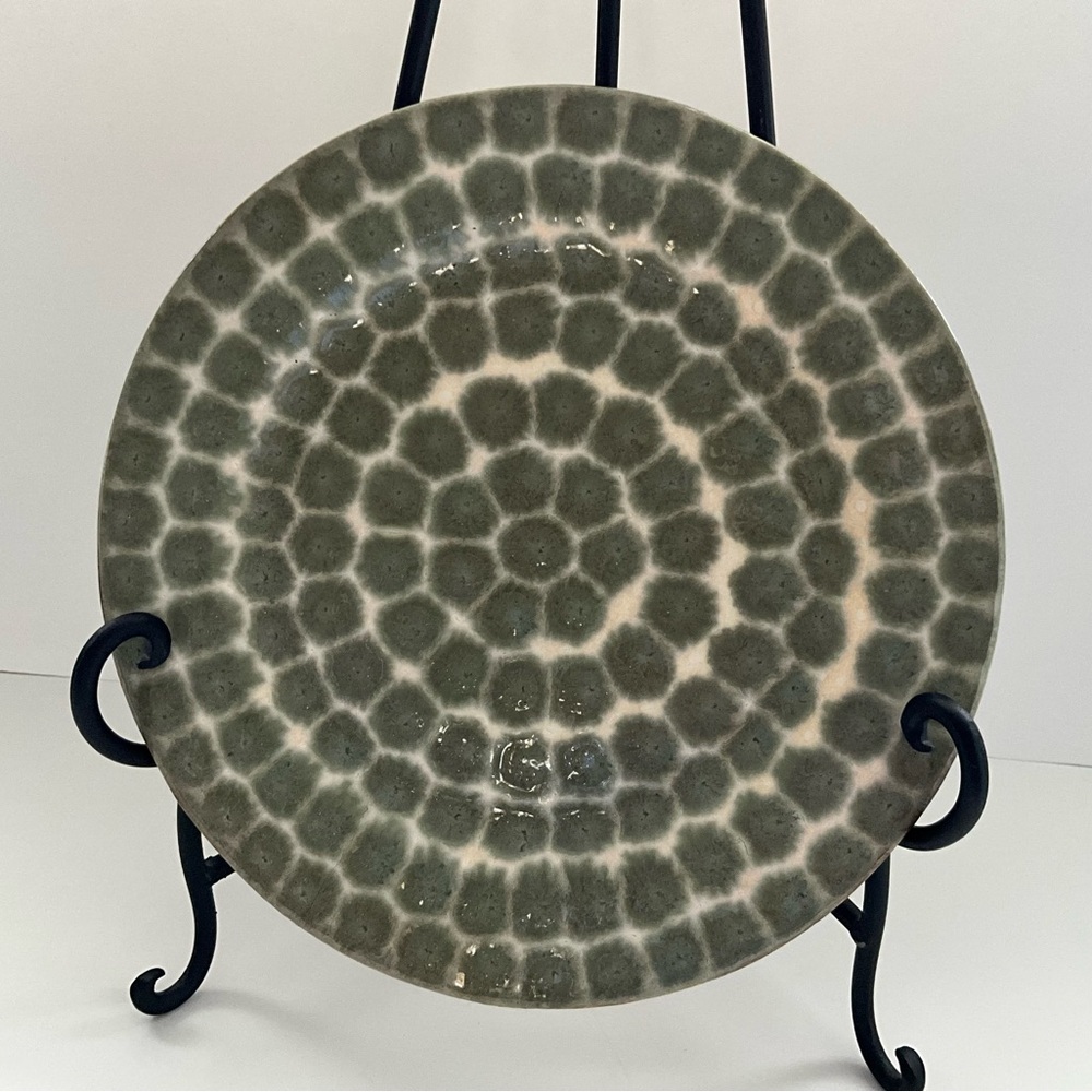 Richie Watts The Good Earth Pottery Dinner Plate / Charger